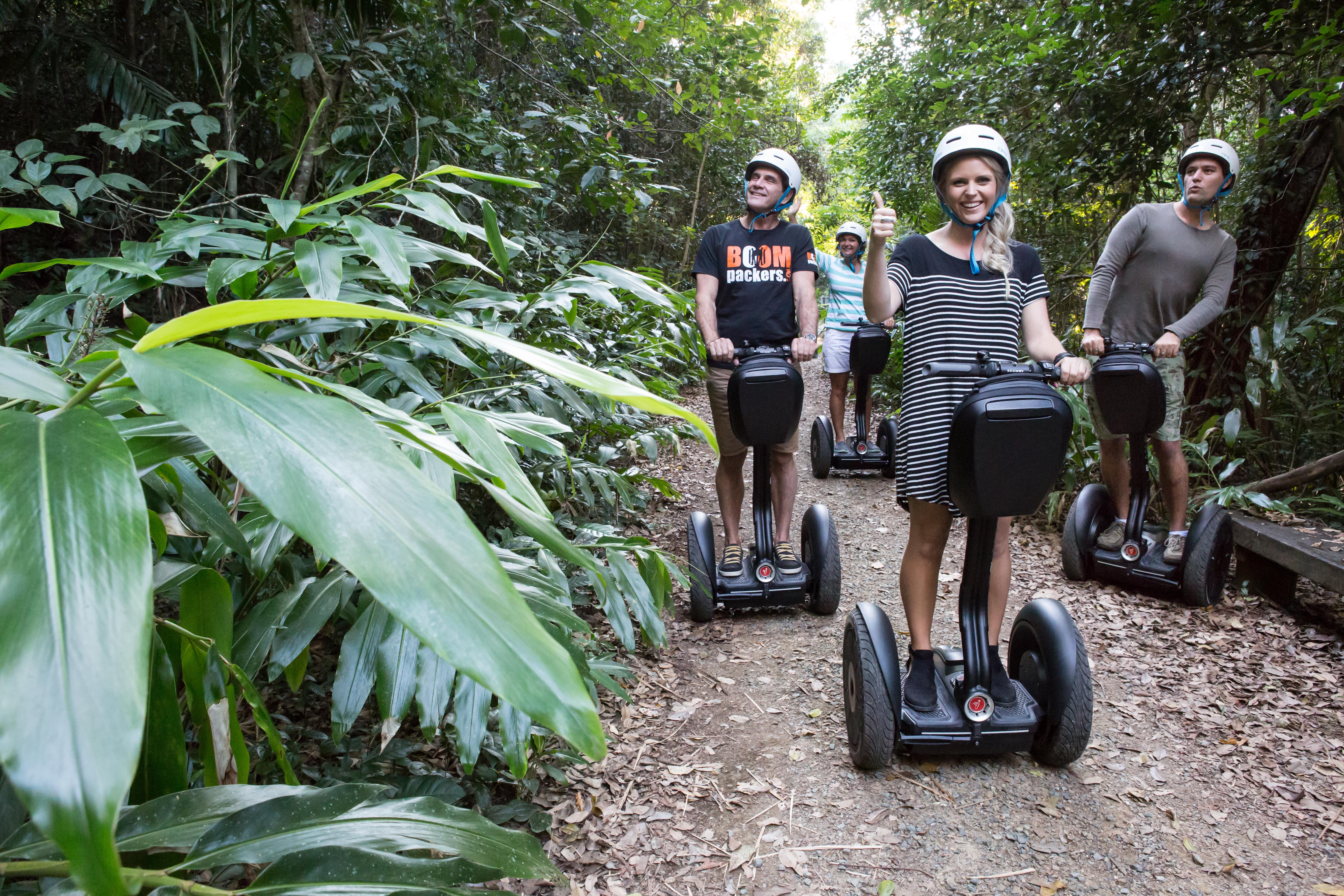 Heart Hotel And Gallery Whitsundays Еърли Бийч Екстериор снимка